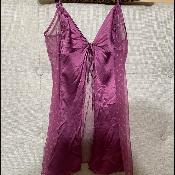 2-pc Victoria’s Secret open front babydoll with matching thong NWOT - Picture 2 of 13